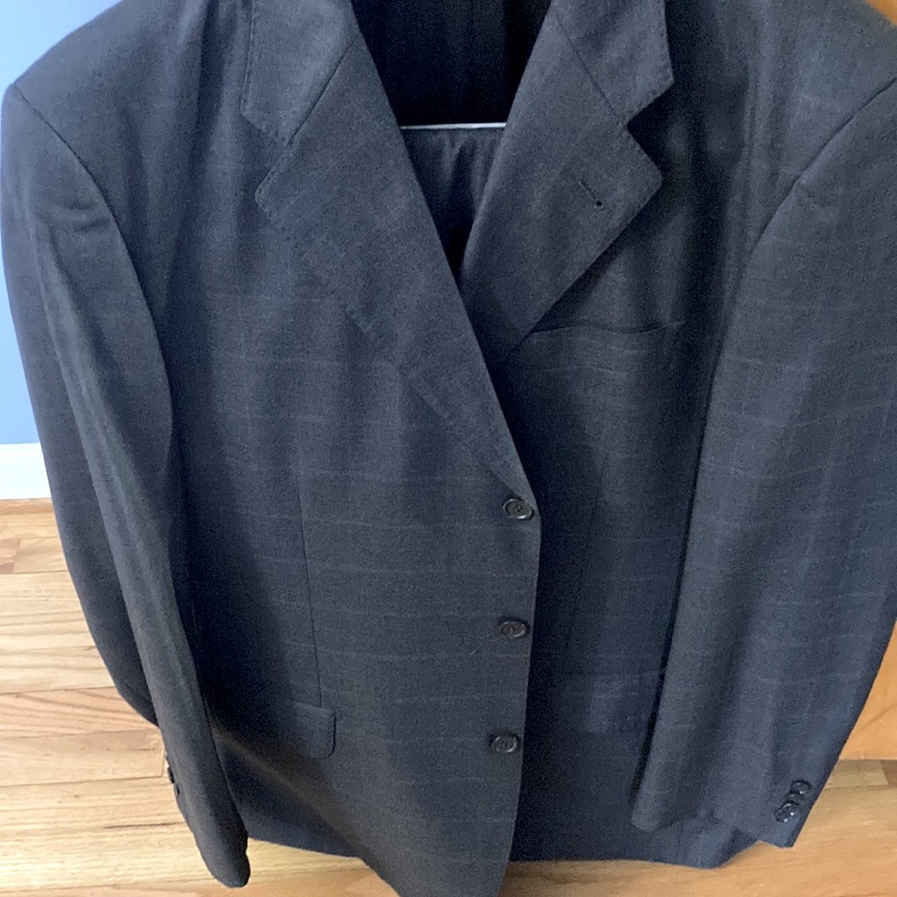 Men’s window pane suit.